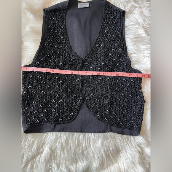 Network Vintage Hand Made Crochet Vest with Beaded Embellishments Size M/L - Picture 2 of 13
